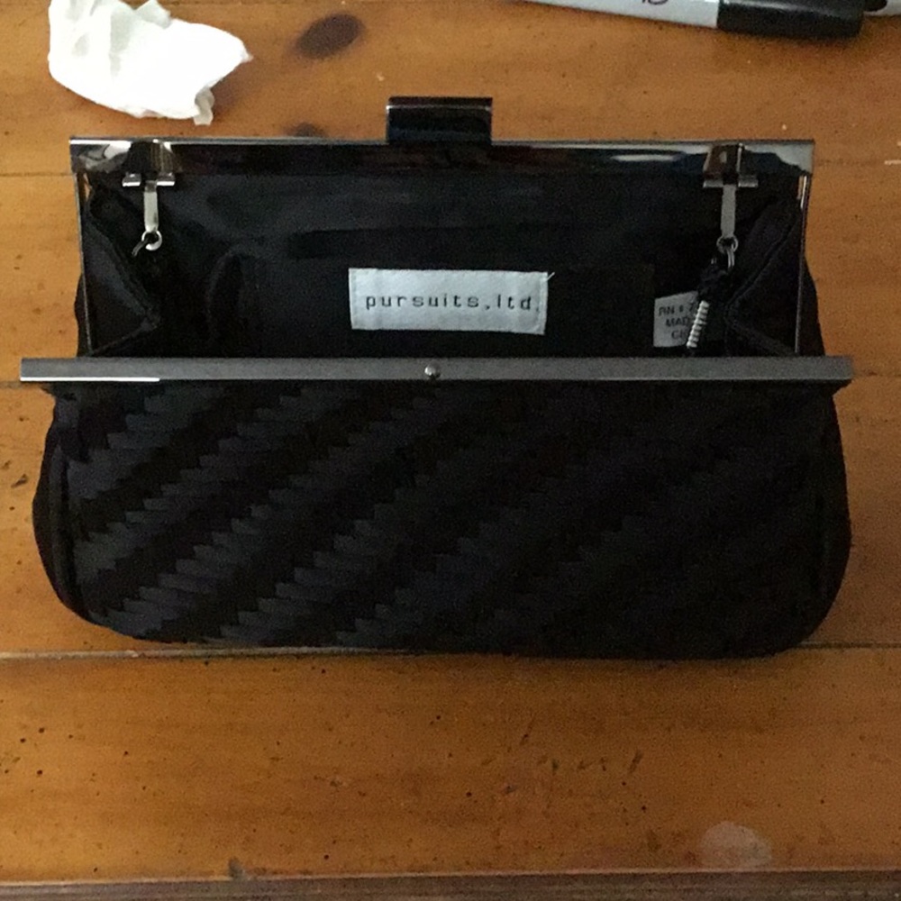 Pursuits ltd. Black Evening Mini Purse with shoulder trap Mint